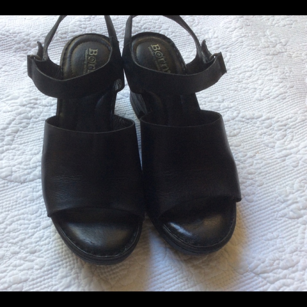 Born Wedge